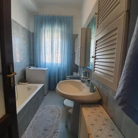 Carla Apartment Intra